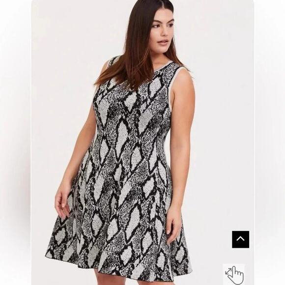 Torrid Black White Snakeskin Dress Sweater sleeveless animal print plus size - Picture 1 of 10
